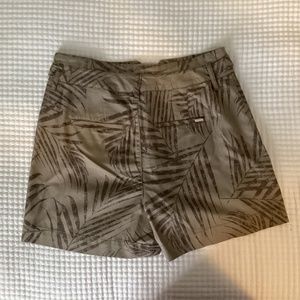 WHBM The Short   size 6 high rise printed shorts